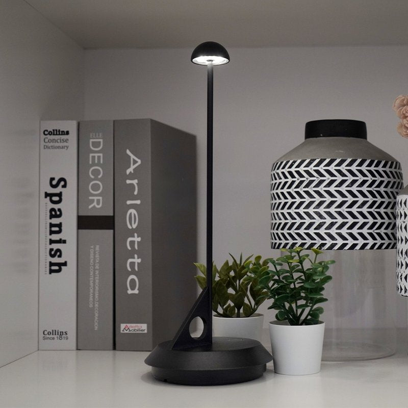 Lume Zwart - draadloze lamp voor elke ruimte